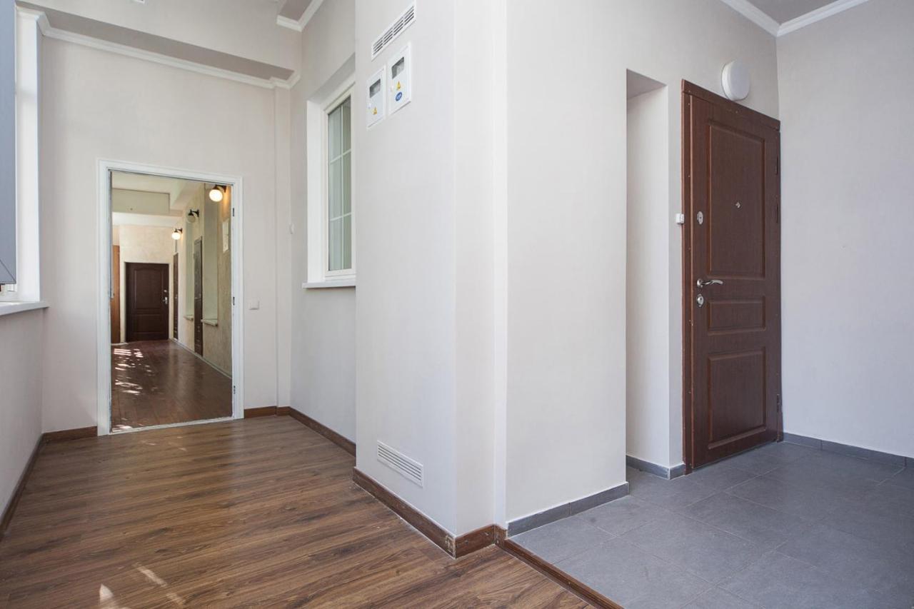Ferienwohnung Goodrest On Deribasovskaya Odessa Exterior foto